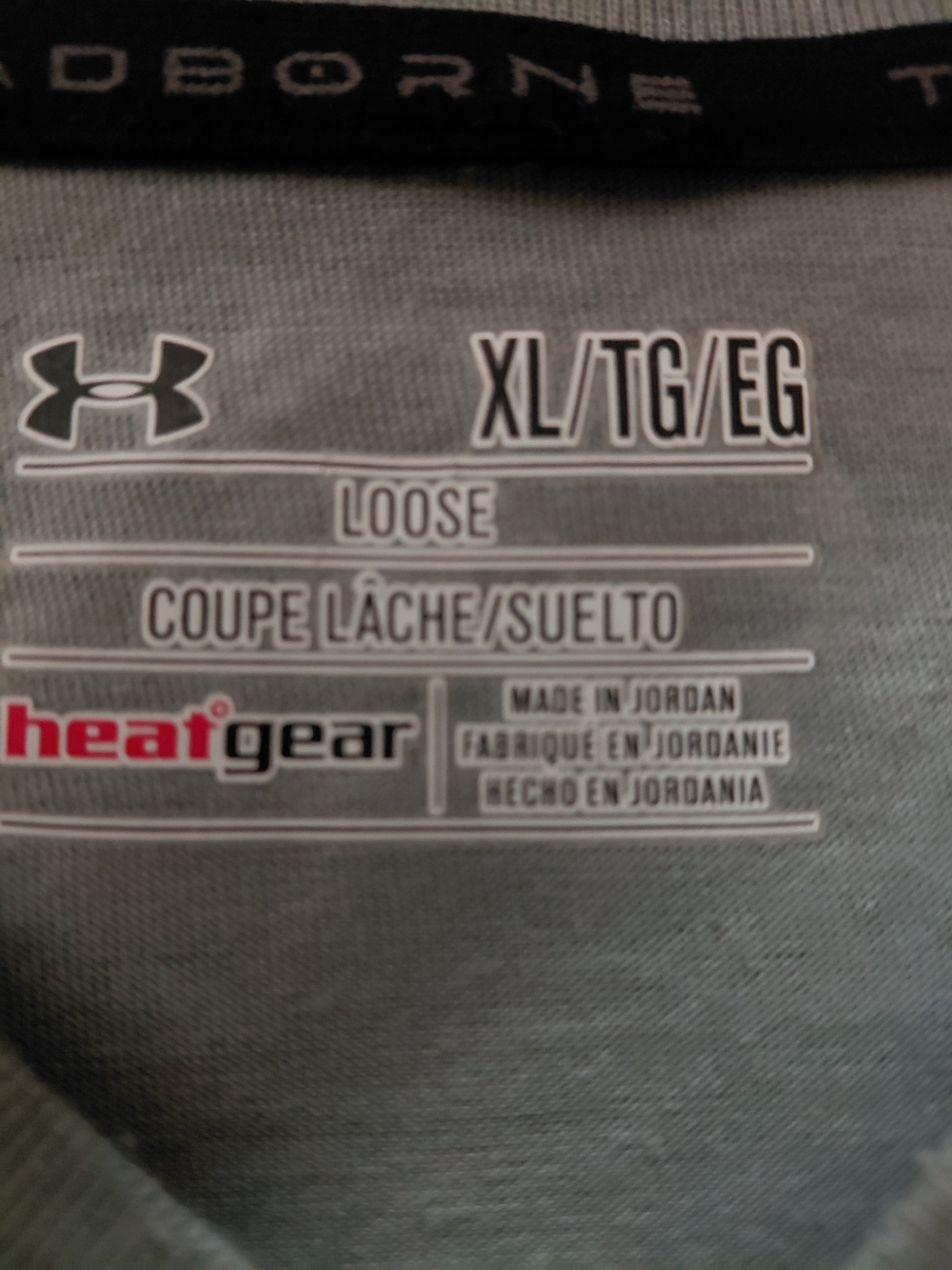 Under Armour HeatGear Loose Fit Gray Athletic Top